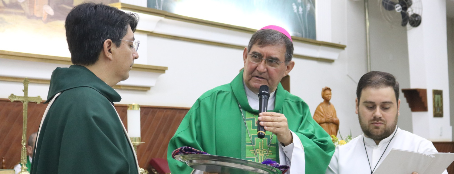 Missa de posse e Primeira profissão - Santa Albertina - SP